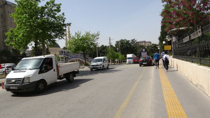 Mardin’de 82 saatlik kısıtlamanın ardından hareketlilik başladı
