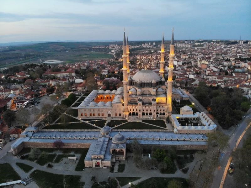 Türk-İslam mimarisinin gözbebeğinde sağlığa dikkat çekildi
