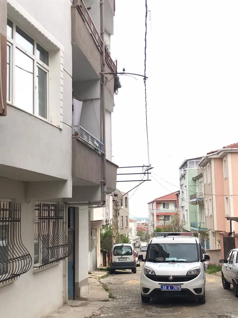 Çamaşır asarken balkondan düştü
