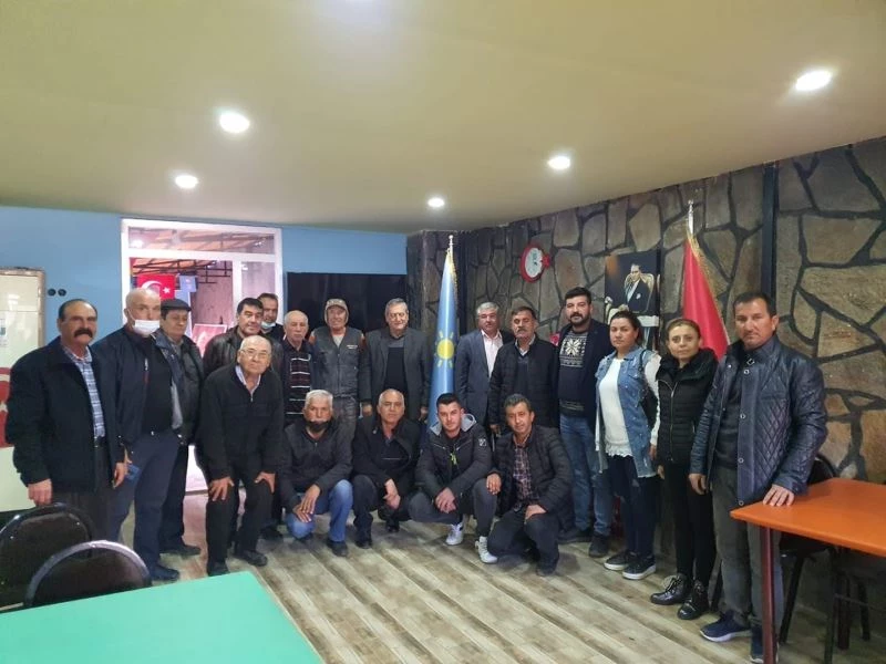 Yöneticiler istifa etti, İYİ Parti Alaşehir ilçe yönetimi düştü
