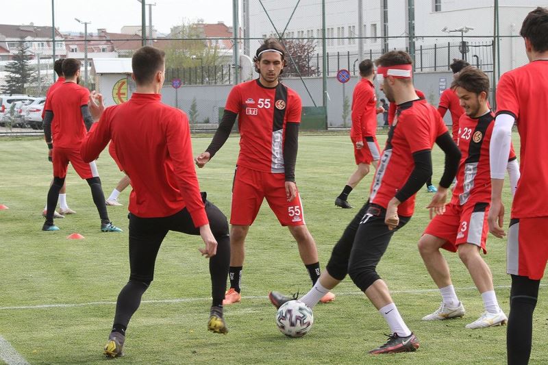 Eskişehirspor, Bursaspor maçı hazırlıklarına başladı