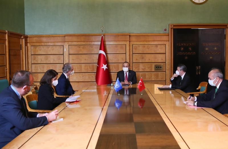 Bakan Çavuşoğlu, BM Suriye Özel Temsilcisi Pedersen ile görüştü
