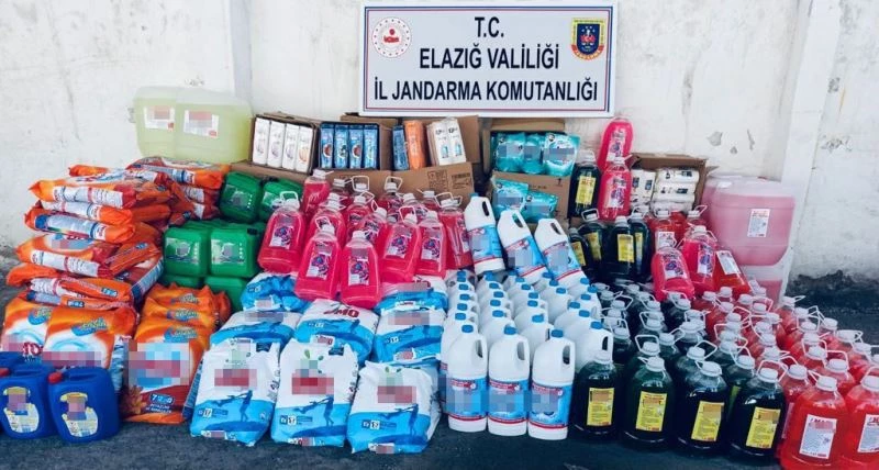 Elazığ’da 2 tondan fazla taklit temizlik malzemesi ele geçirildi
