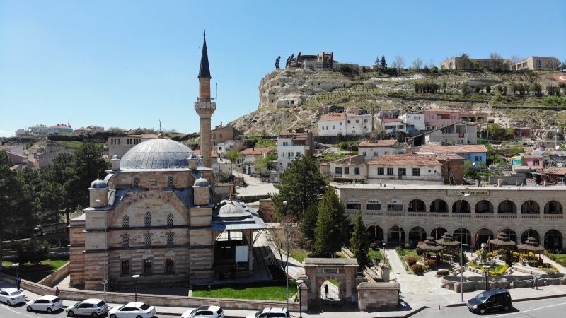 Gülşehir Belediyesi iş yeri kapanan esnafa bin lira destek verecek
