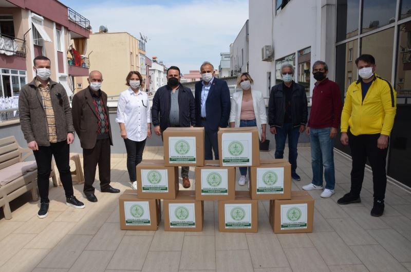 Antalya Konyalılar Derneği’nden 500 aileye destek
