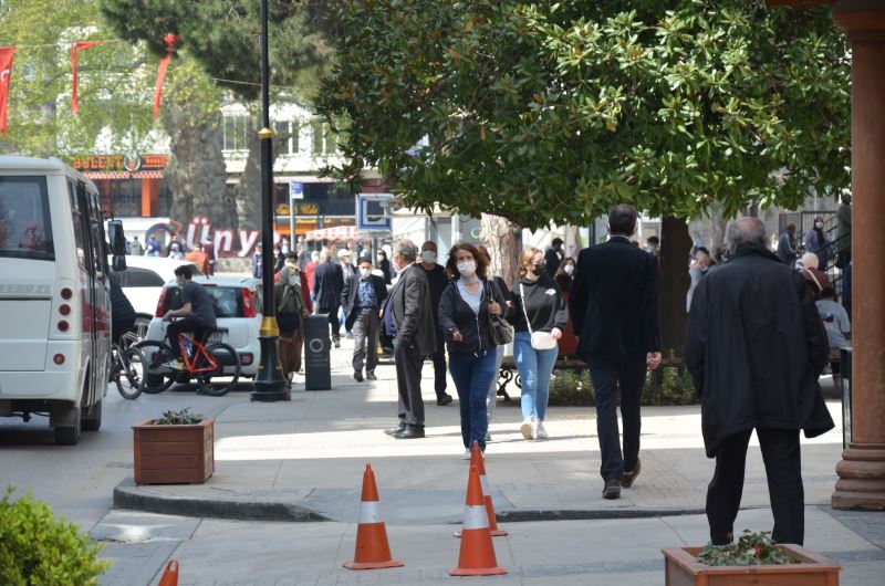 Yasak öncesi ’bayram’ yoğunluğu
