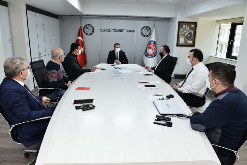 Başkan Erdoğan kısıtlamadan etkilenecek üyeleri için toplantı gerçekleştirdi
