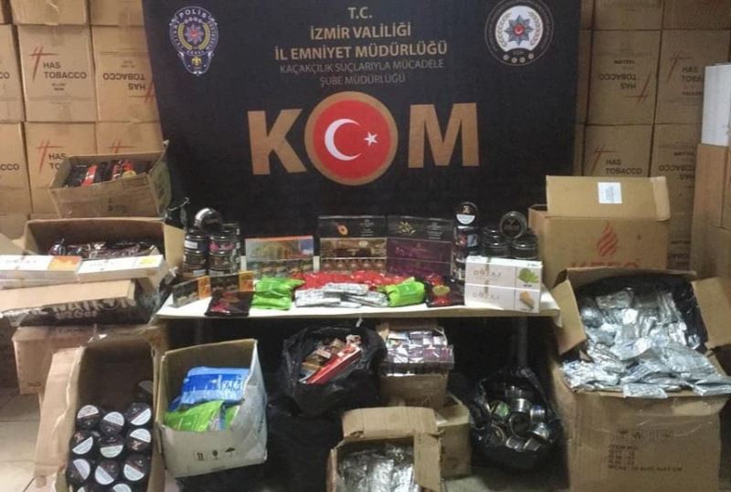İzmir’de piyasa değeri 175 bin lira olan kaçak nargile tütünü ele geçirildi
