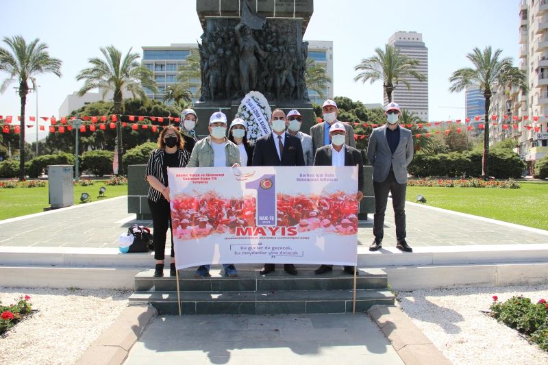 HAK-İŞ’ten İzmir’de 1 Mayıs kutlaması
