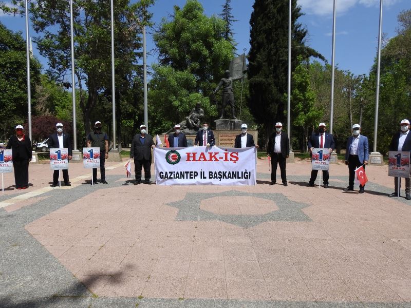 Gaziantep’te sessiz sedasız 1 Mayıs İşçi Bayramı kutlaması
