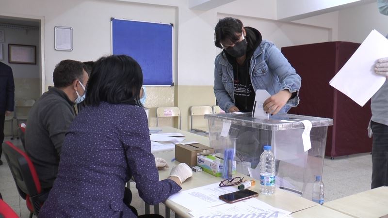 Eskişehir’de 3 bin Bulgaristan Türkü oylarını kullandı
