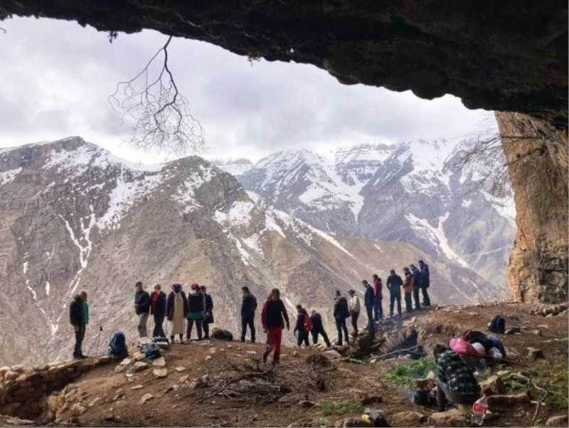 CİSAD üyeleri Mar Abdişo Kilisesi’ni ziyaret etti
