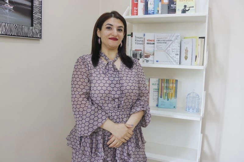 Kardeşinden aldığı borç para ile zemin katta şirket kurdu, 400 kişiye istihdam alanı oluşturdu
