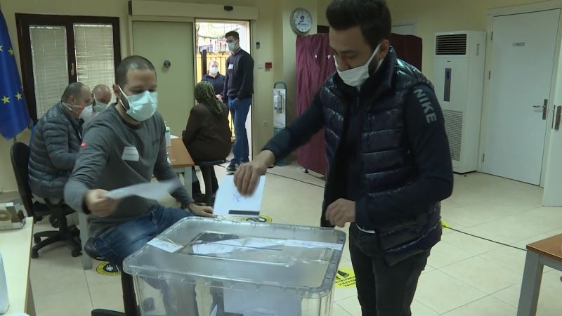 Bulgaristan’daki seçimler için Bursa’da oy kullandılar
