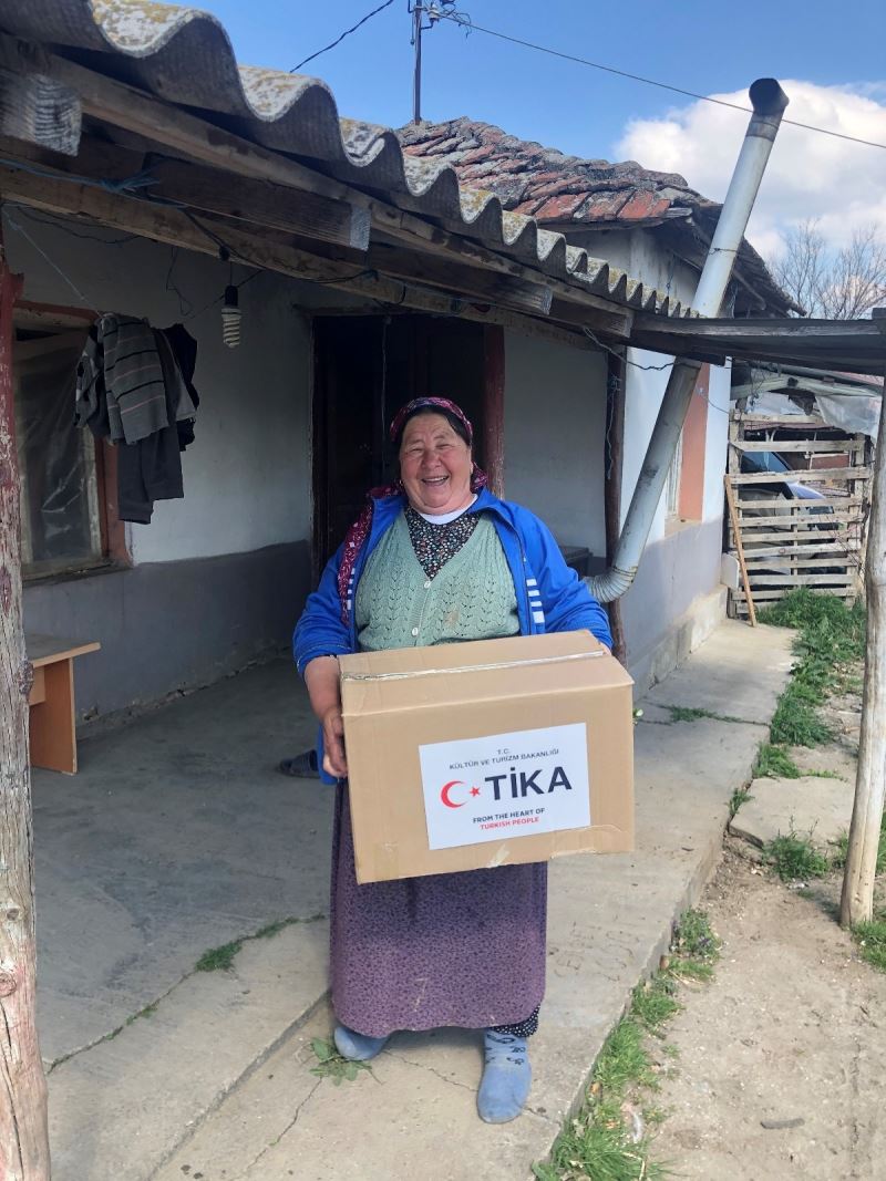 TİKA’dan Doğu Makedonya’da gıda paketi desteği
