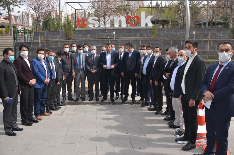 Şırnak’ta STK’lar, bildiriye imza atan emekli amiraller hakkında suç duyurusunda bulundu
