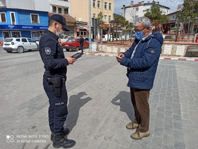 Balıkesir’de sokağa çıkan 725 kişiye idari para cezası
