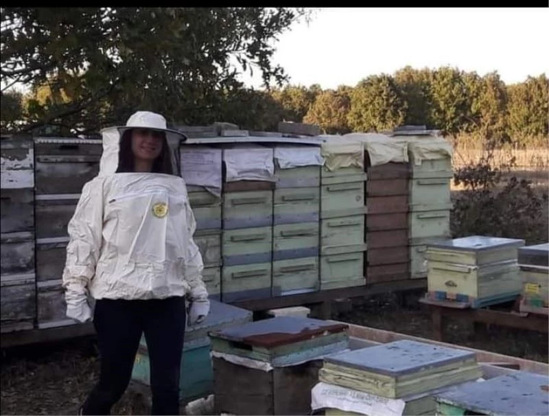 Kadın üreticinin 50 bin TL değerindeki kovanlarını çaldılar
