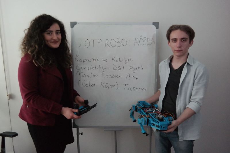 Lise öğrencisi geliştirdiği robot köpek ile TÜBİTAK yarışmasında Türkiye finalisti oldu
