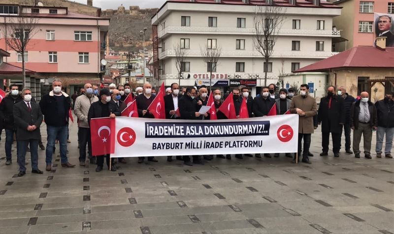 Bayburt Milli İrade Platformu, emekli amirallerin bildirisini reddetti
