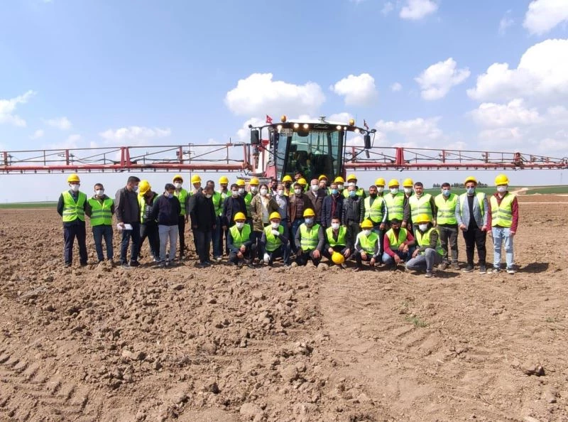 Ceylanpınar’da “Kendi yürür İlaçlama Makinesi” kursu verildi
