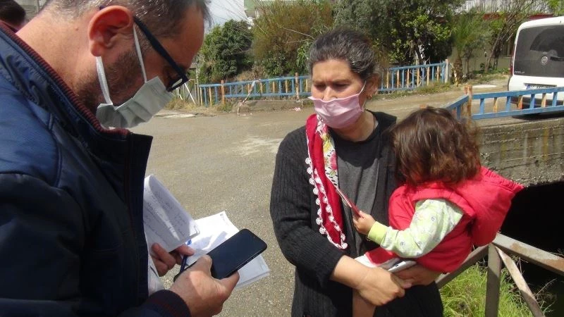 Banka çalışanın hesabını boşalttığı yalanıyla 40 bin lirasını dolandırdılar, İzmir’de yakalandılar

