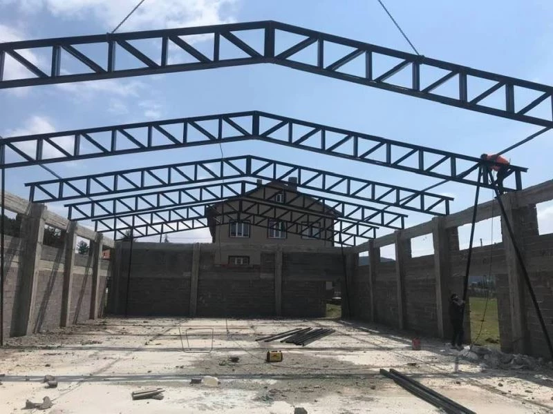 Kiçir köyüne spor salonu
