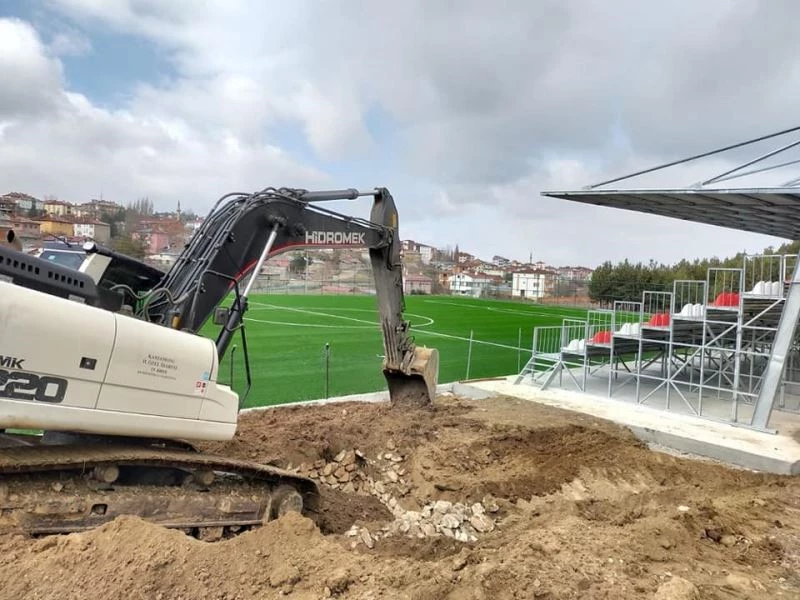 Başkan Altıkulaç: “Dedikodu yapmak gibi kaybedecek zamanımız yok”
