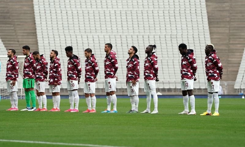 Boupendza, Karagümrük’e karşı yedekler arasında
