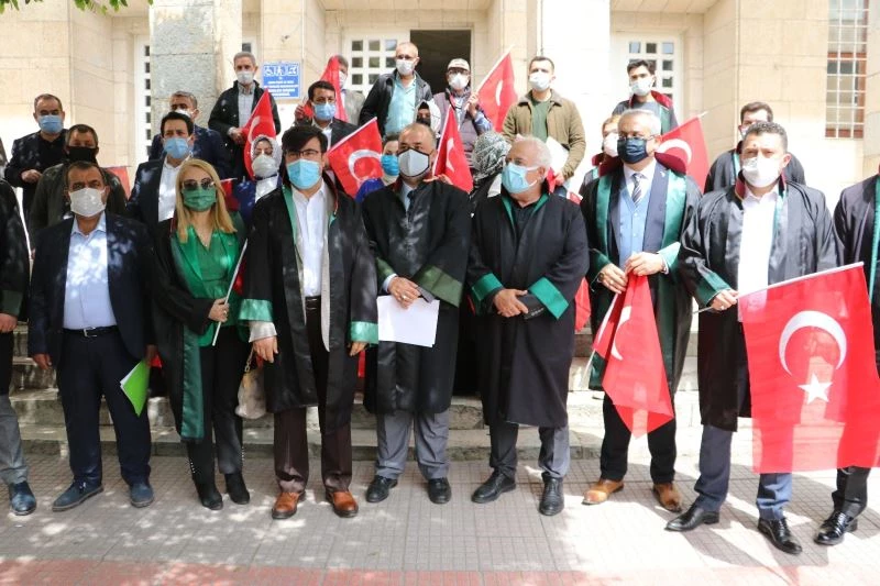 STK’lardan emekli amirallerin açıklamasına suç duyurusu
