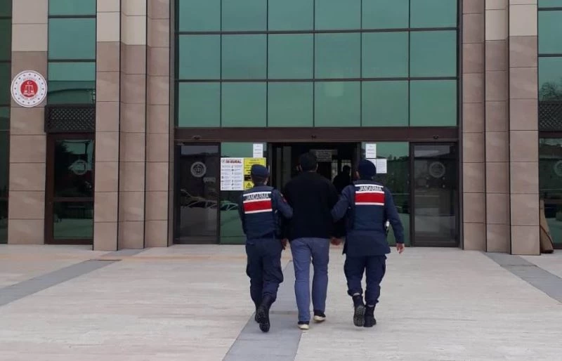 Derinkuyu’da 5 yıl hapis cezası ile aranan firari yakalandı
