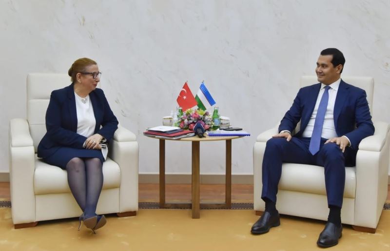 Bakan Pekcan, Özbekistan Başbakan Yardımcısı Umurzakov ile görüştü
