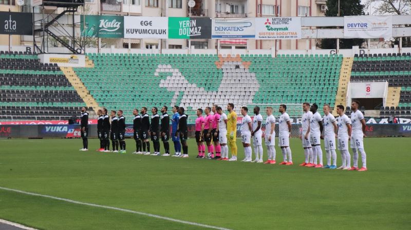 Süper Lig: Denizlispor: 0 - Kasımpaşa: 0 (Maç devam ediyor)
