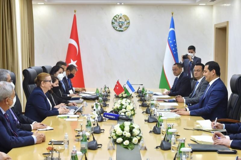 Bakan Pekcan: “Özbekistan ile ikili ekonomik ve ticari ilişkilerimizi kazan-kazan modeliyle dengeli bir yapıda arttırmayı hedefliyoruz”
