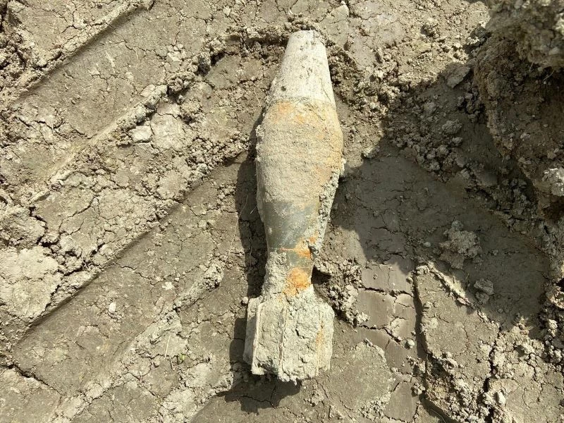 Batman’da arazide bulunan patlamamış havan mermisi imha edildi
