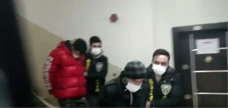 Spor yapan adamın önce anahtarını sonra arabasını çaldılar
