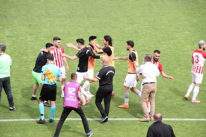 3. Lig: Karaman Belediyespor: 5 - Yozgatspor 1959 FK: 0
