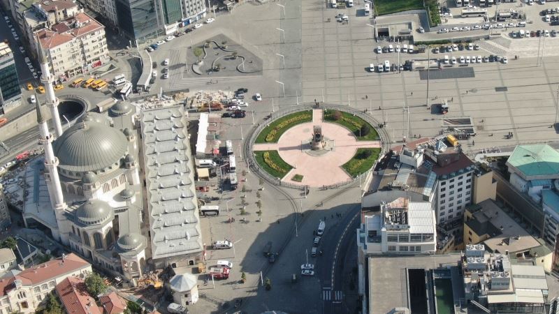 1 Mayıs’ta Taksim Meydanı drone ile görüntülendi
