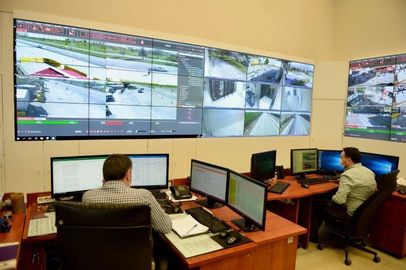 Eskişehir’de MOBESE’ler kısıtlamaya uyulduğunu gösterdi
