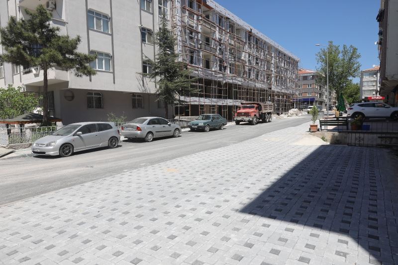 Polatlı Belediyesi ‘Yolunuz hep açık olsun’ parolasıyla asfaltlama çalışmalarına devam ediyor
