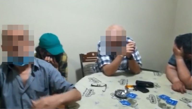 Nazilli’de 15 kişi kumar oynarken yakalandı
