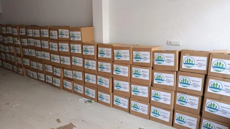 Türkelili derneklerden 705 gıda kolisi yardımı
