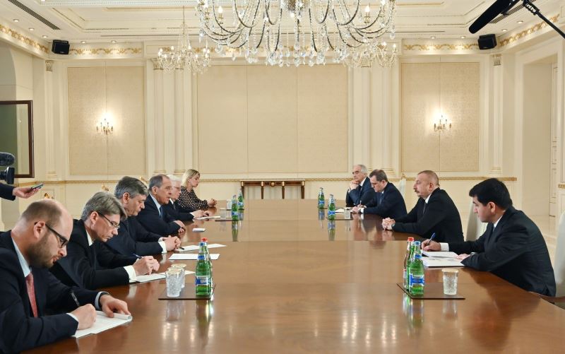 Azerbaycan Cumhurbaşkanı Aliyev, Rusya Dışişleri Bakanı Lavrov’u kabul etti
