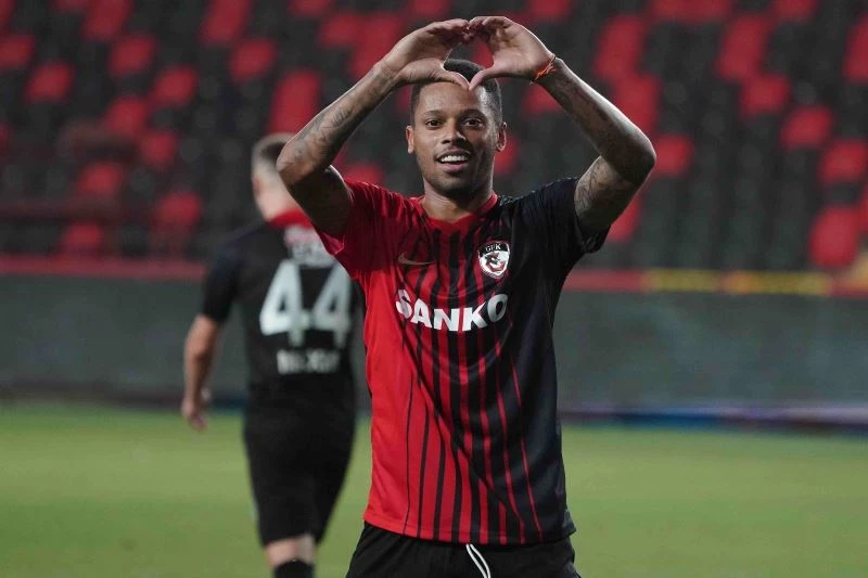 Gaziantep FK, Andre Felipe ile yollarını ayırdı
