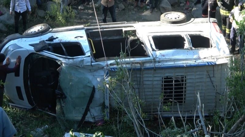 Bingöl’deki minibüs kazasındı 1 kişi hayatını kaybetti
