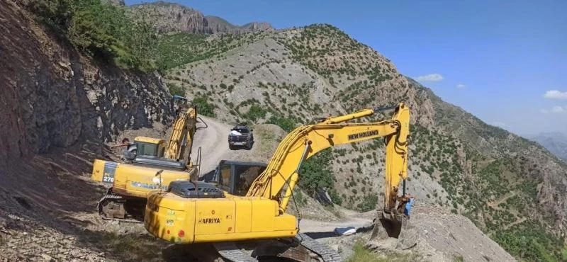 Şenoba Belediyesi, hayvancılığın gelişmesi için yaylalara yol yapıyor
