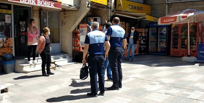 Hakkında tutanak tutulan çay işletmecisi: “Zorla nasıl atacağım adamı buradan”
