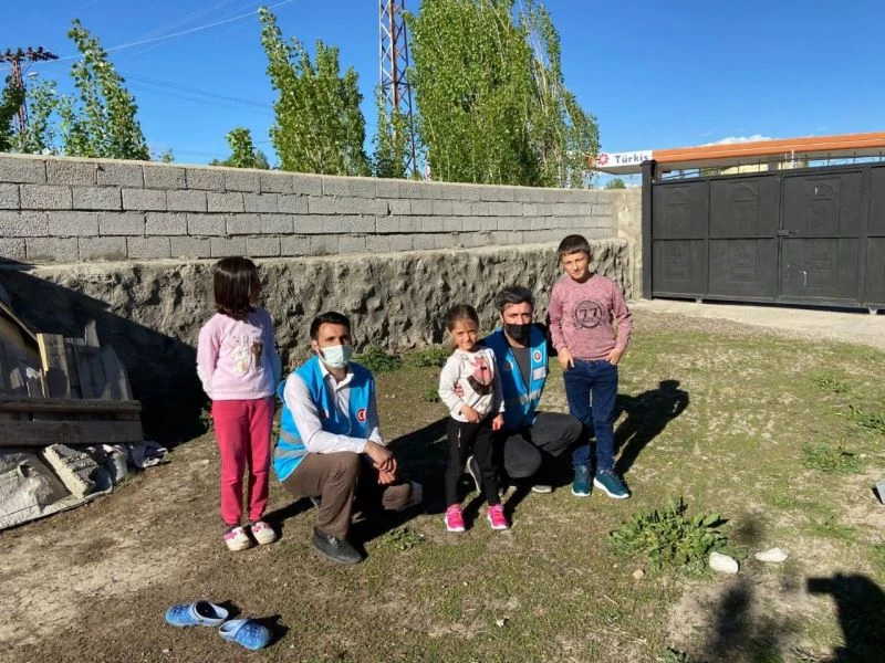 Diyanet gençliği gönüllere dokunmaya devam ediyor
