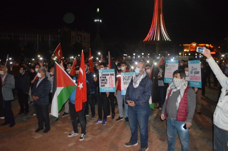 Tavşanlı halkı İsrail’i protesto için toplandı
