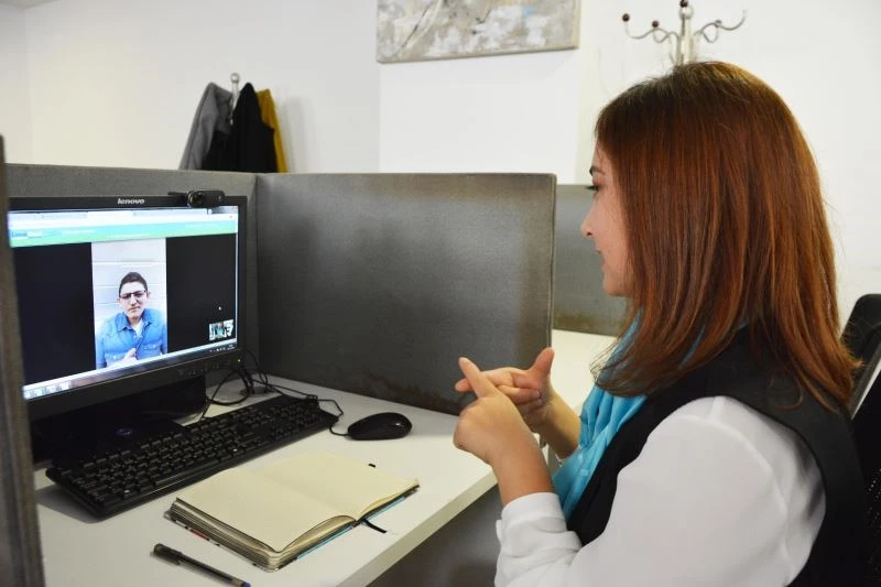 Müşteri hizmetlerinde işaret diliyle iletişim dönemi
